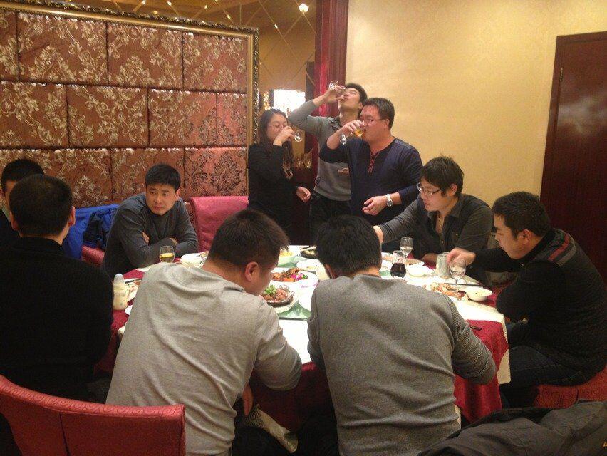 Vacon 業(yè)績 破千萬 慶功宴